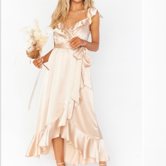Show Me Your Mumu Bridesmaid Dress Samantha Champagne Luxe Satin Ruffle Wrap - Picture 3 of 9